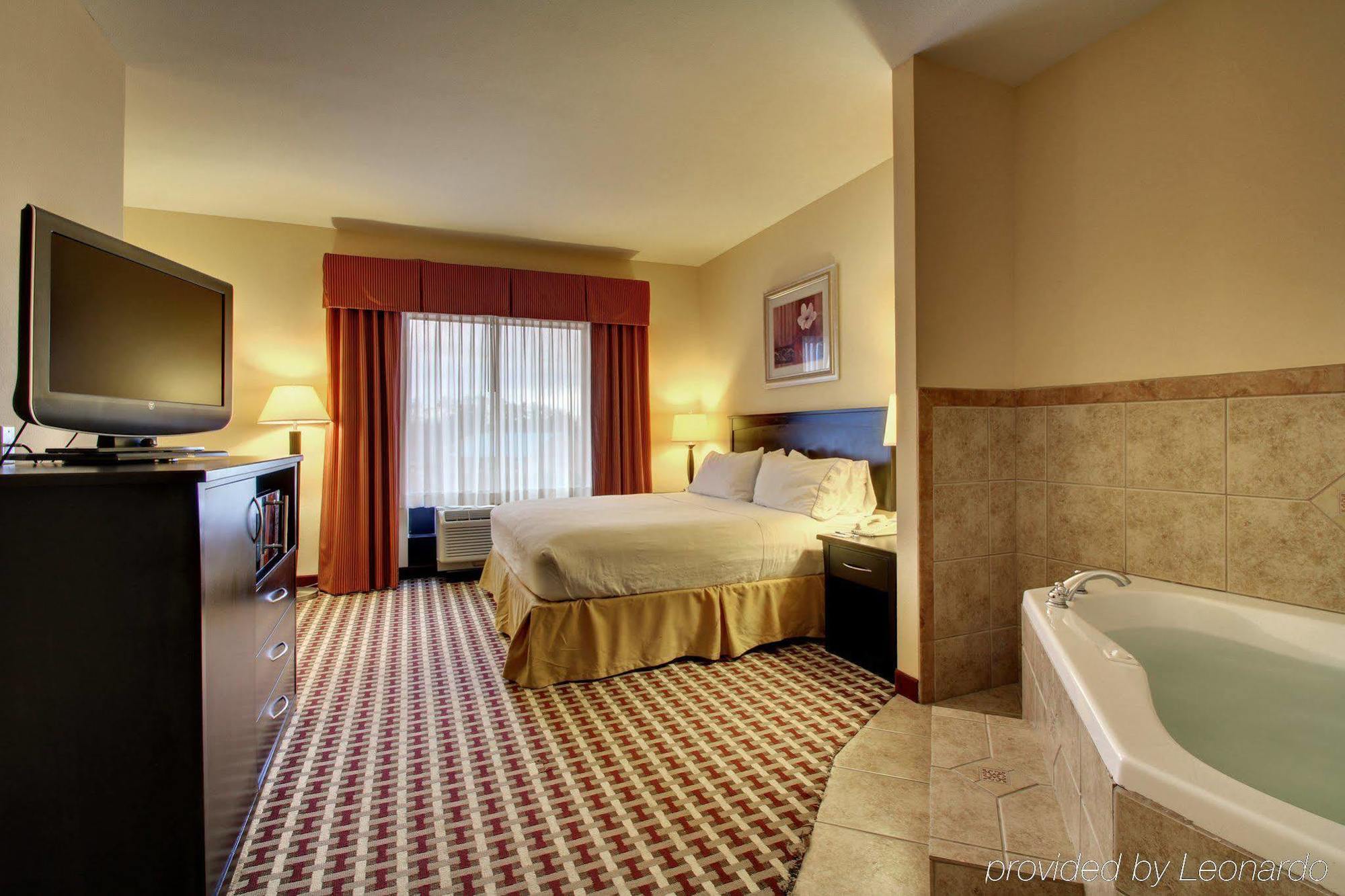 Holiday Inn Express & Suites Laurel By Ihg Eksteriør billede