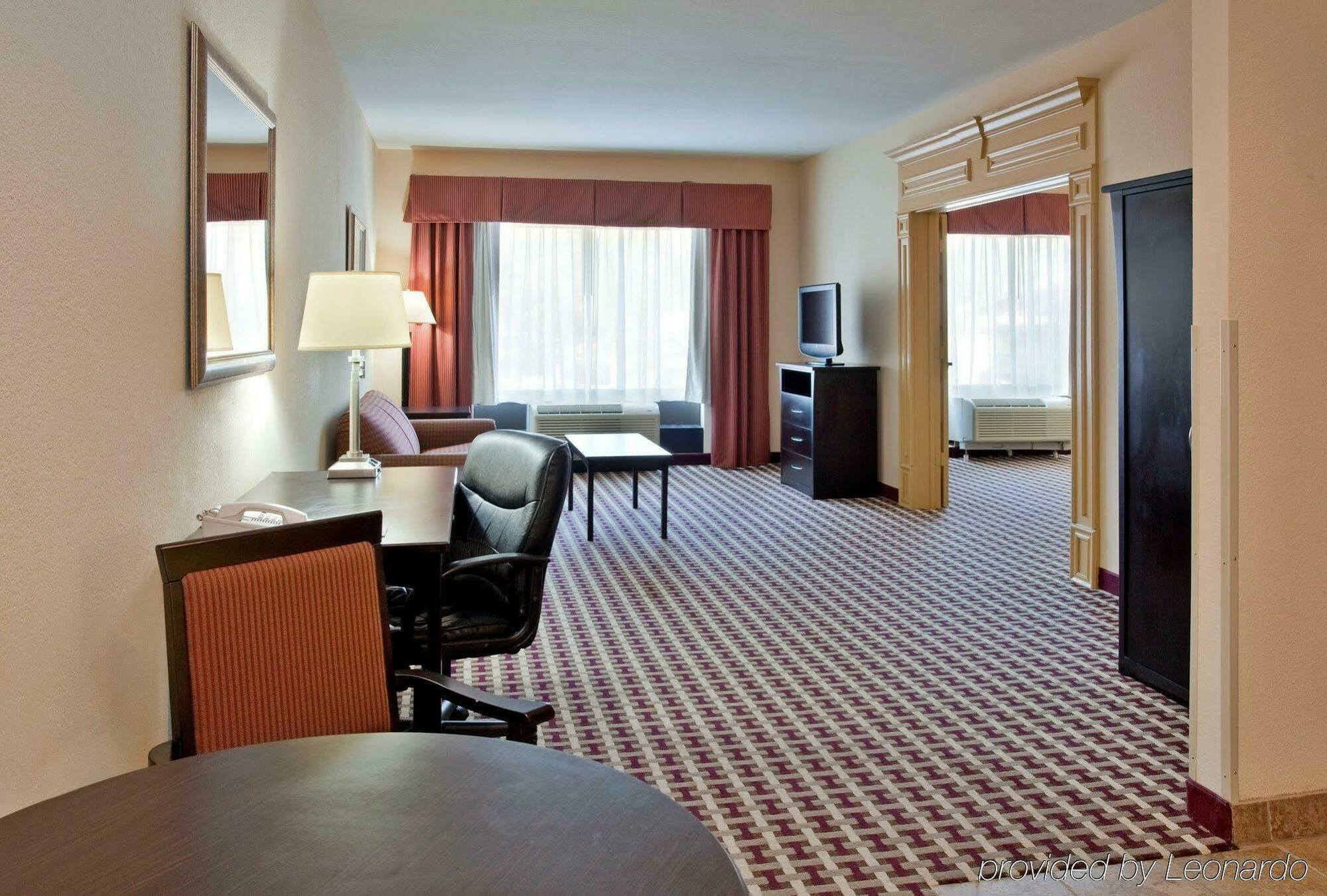 Holiday Inn Express & Suites Laurel By Ihg Værelse billede